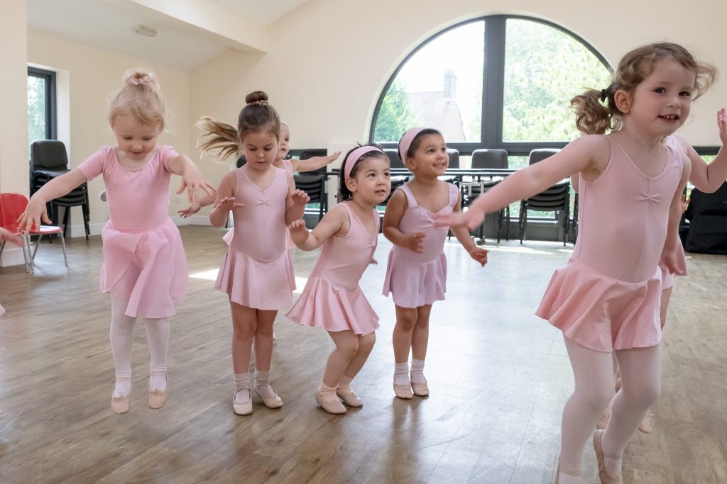 West Wimbledon Dance Academy - Nursery class 4